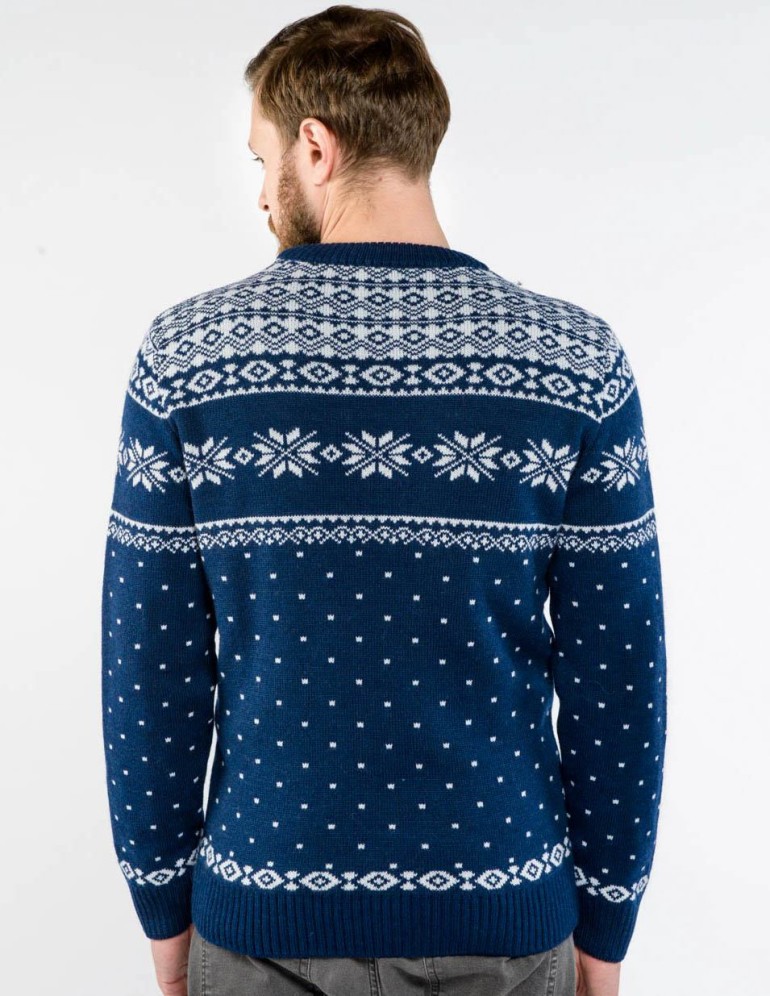 Мужской свитер с оленями - фото3