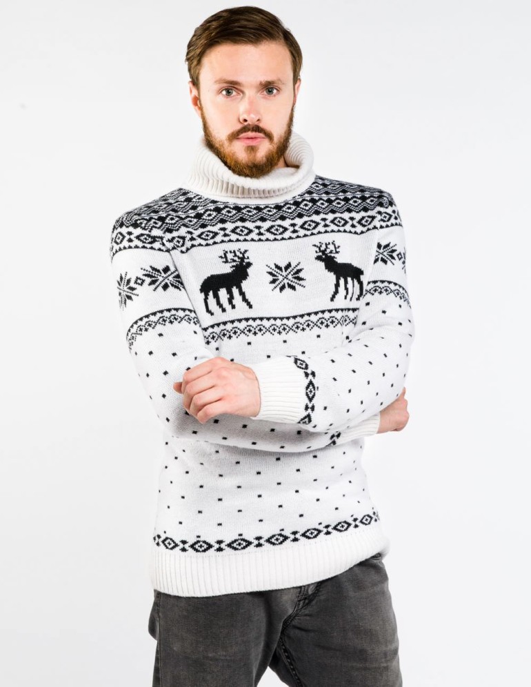 Мужской свитер с оленями c горлом - фото2