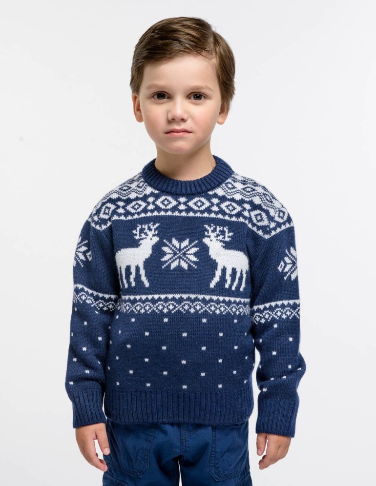 Детский свитер с оленями - фото1