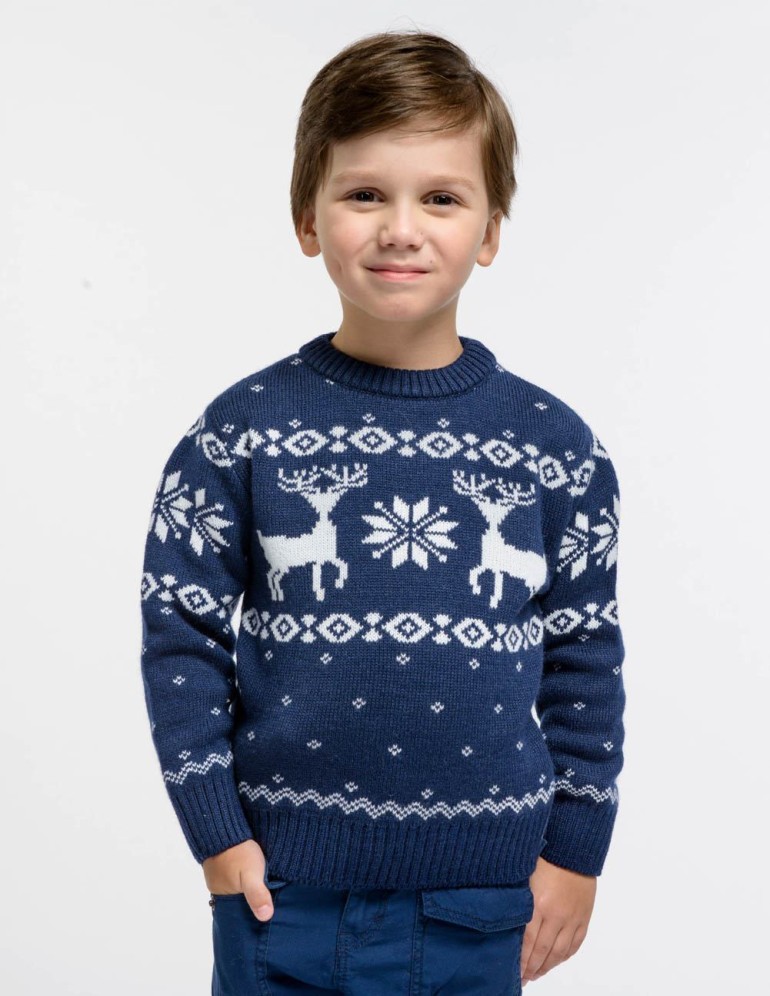 Детский свитер с оленями - фото1
