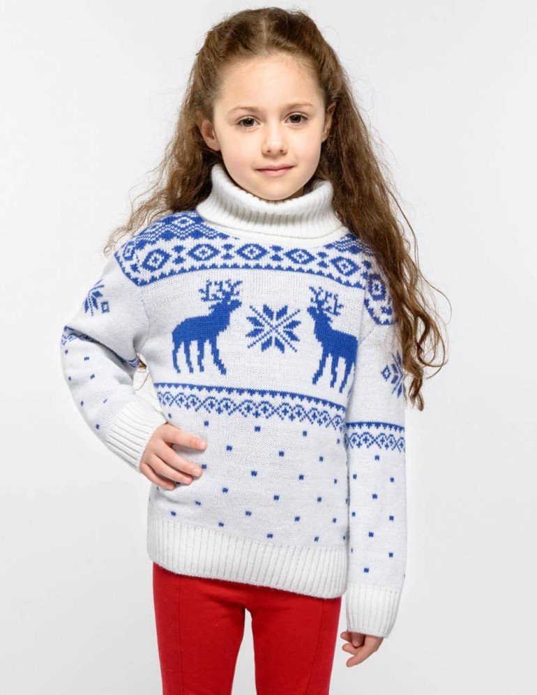 Детский свитер с оленями с горлом - фото2