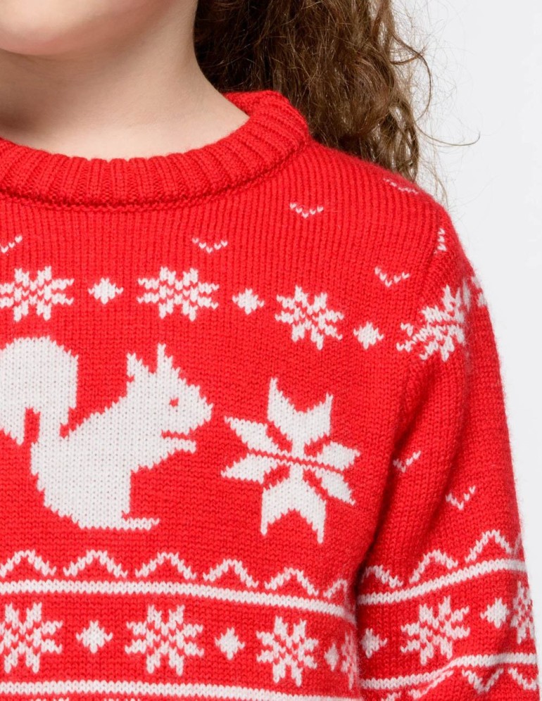 Детский свитер с белкой - фото5