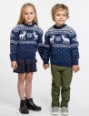 Детские парные свитеры с оленями - фото3