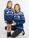 Свитеры с оленями для мамы и дочки - фото1