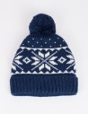 Женская шапка со скандинавскими снежинками - фото5