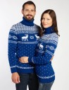 Мужской и женский свитеры с оленями - фото2