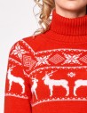 Женский свитер с оленями в ряд - фото2