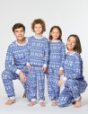 Пижамы со снежинками для папы, мамы и двух детей - фото3