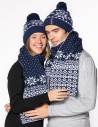 Шапка и шарф со снежинками для мужчины и женщины - фото1