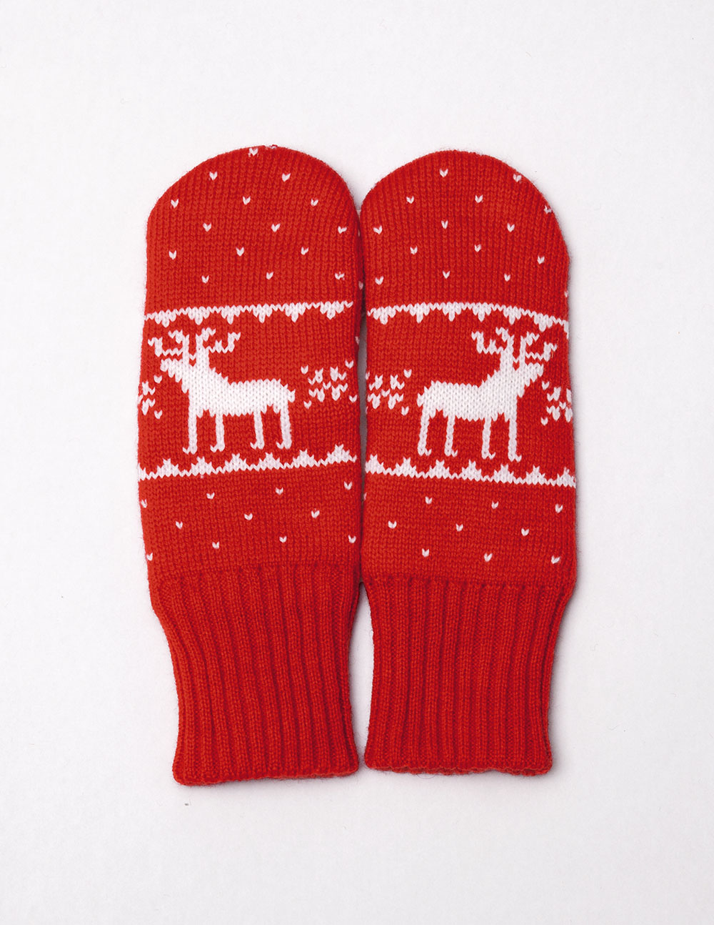 Детские варежки с оленями - фото3