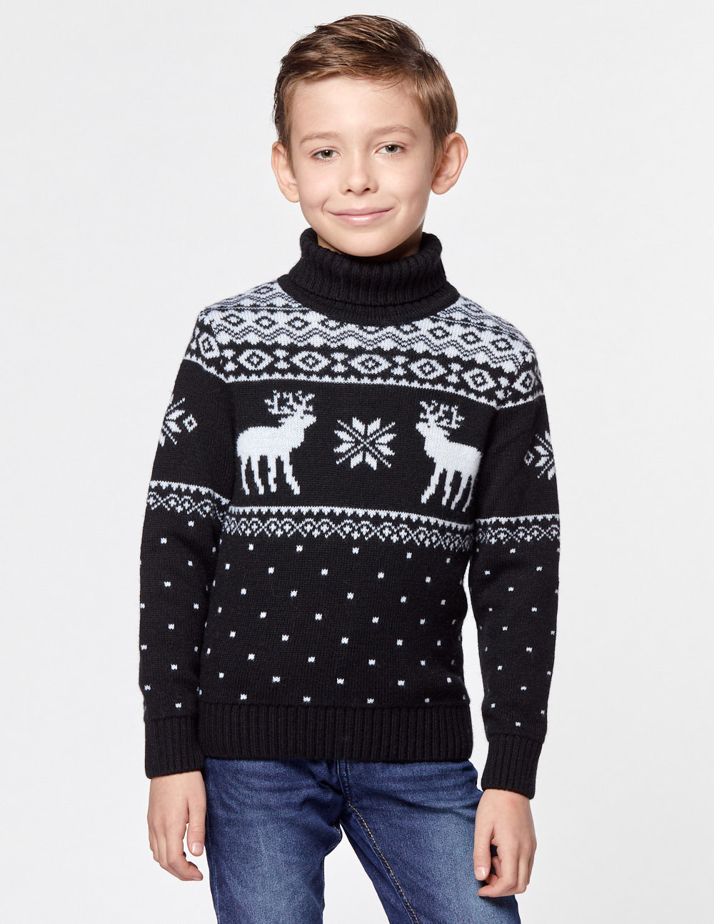 Детский свитер с оленями - фото1