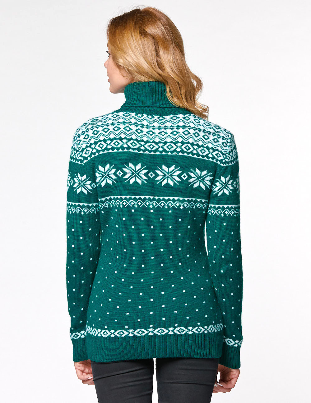 Женский свитер с оленями - фото4