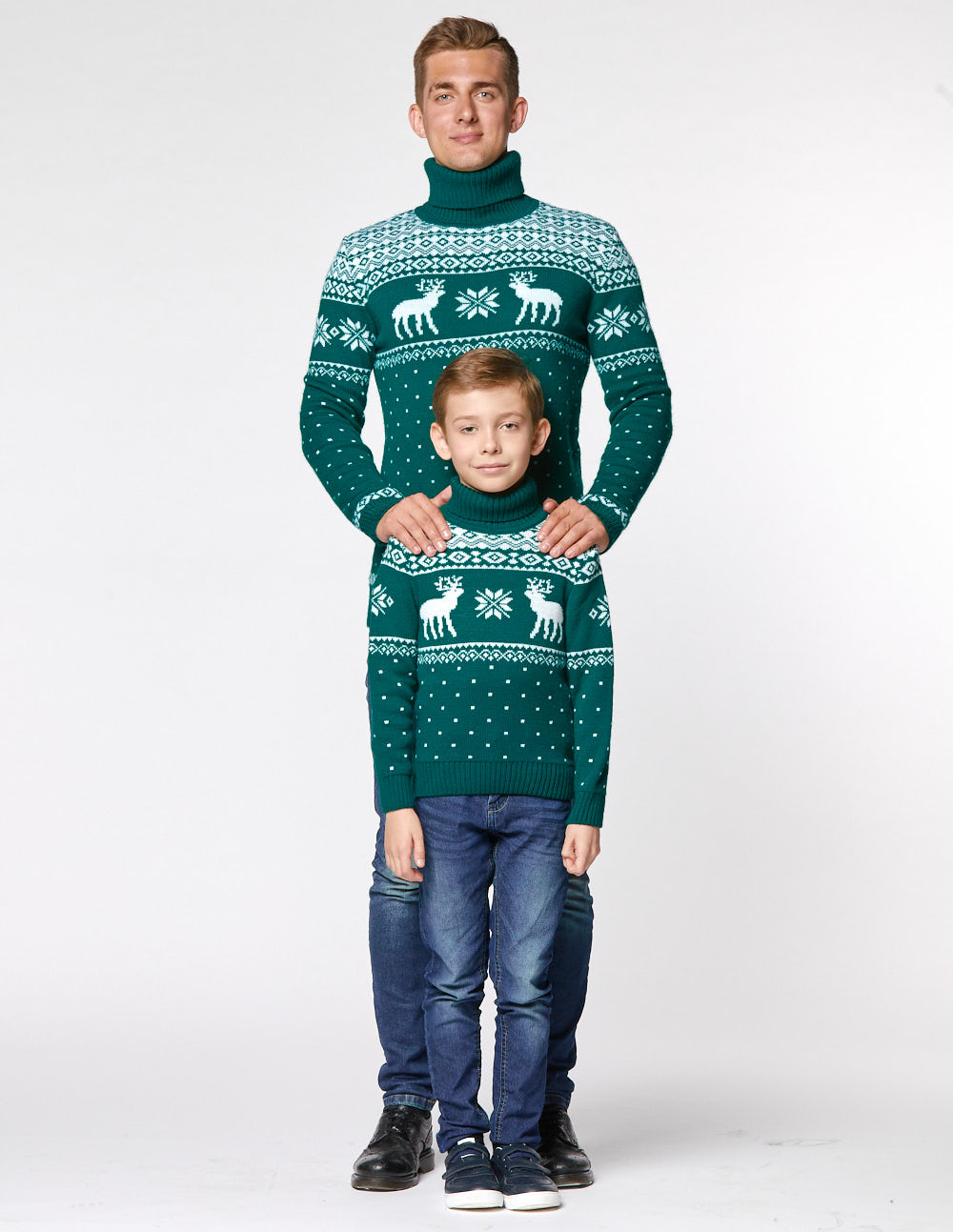 Свитеры с оленями для папы и сына - фото4