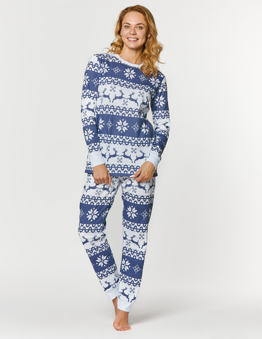 Женская пижама с оленями - фото3