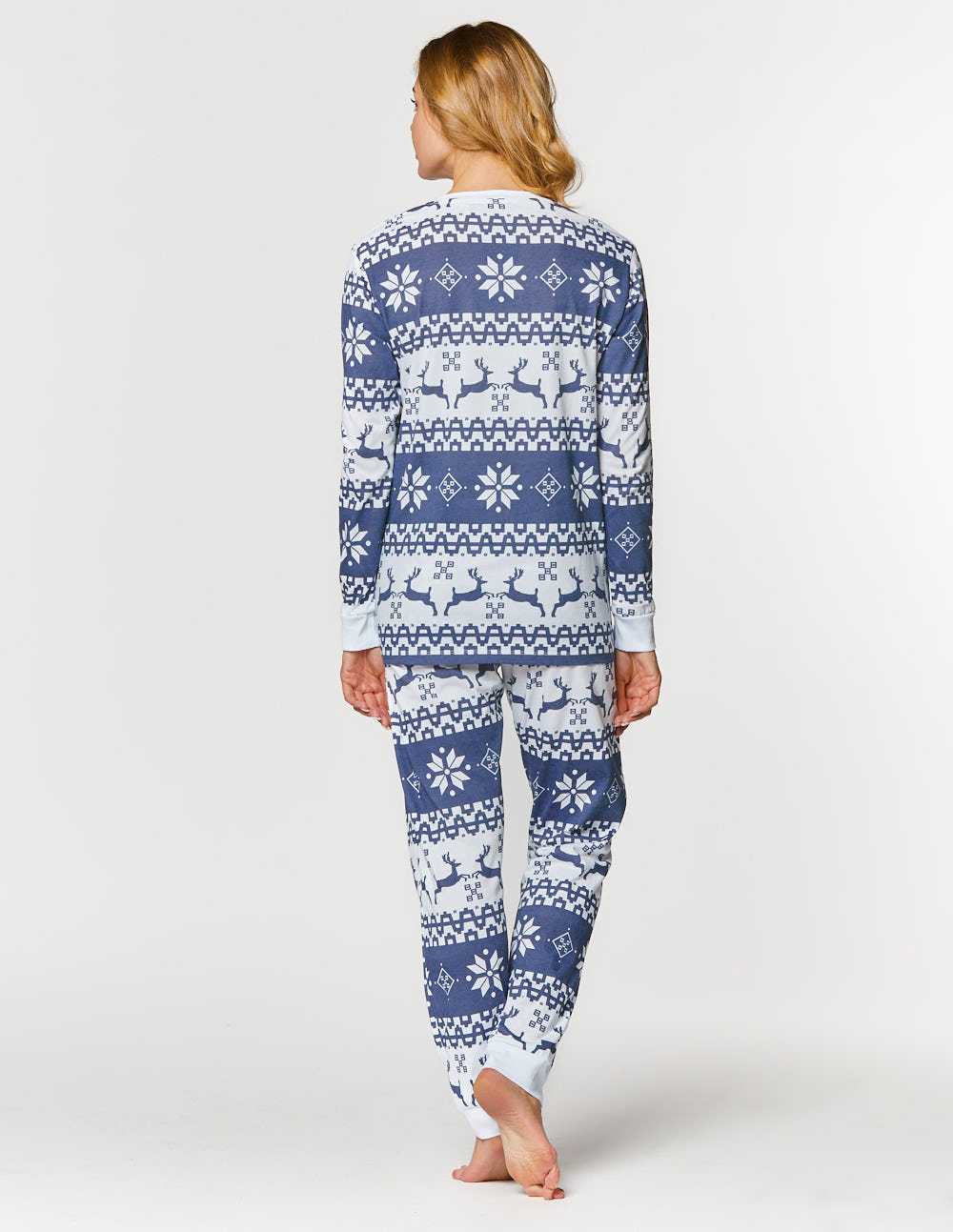 Женская пижама с оленями - фото4
