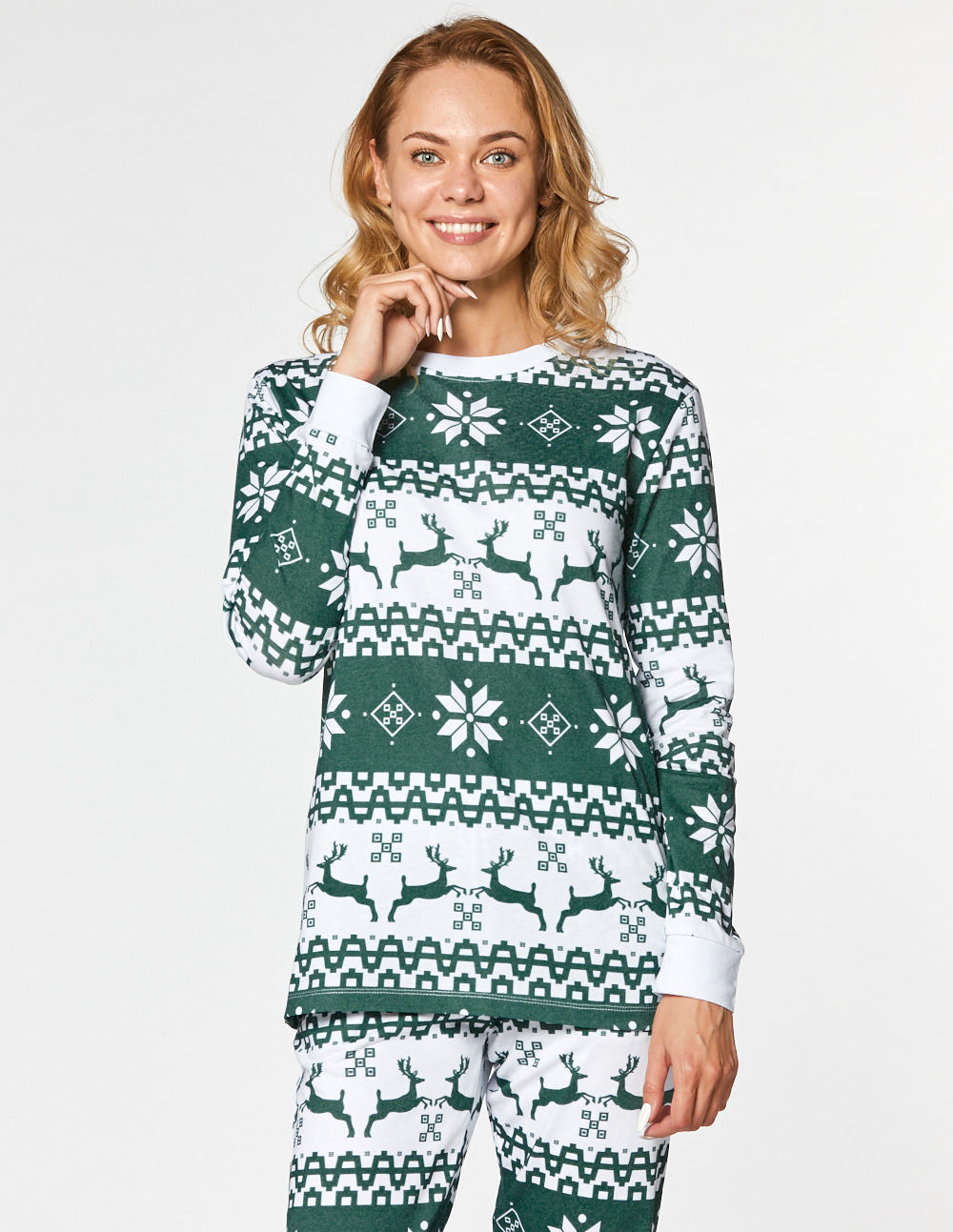 Женская пижама с оленями - фото2