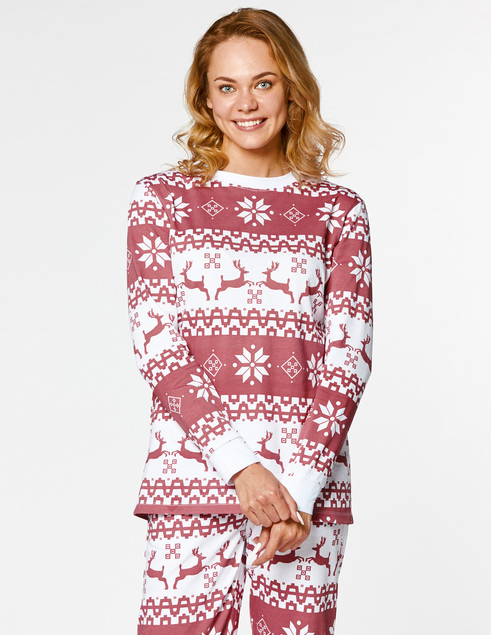 Женская пижама с оленями - фото2