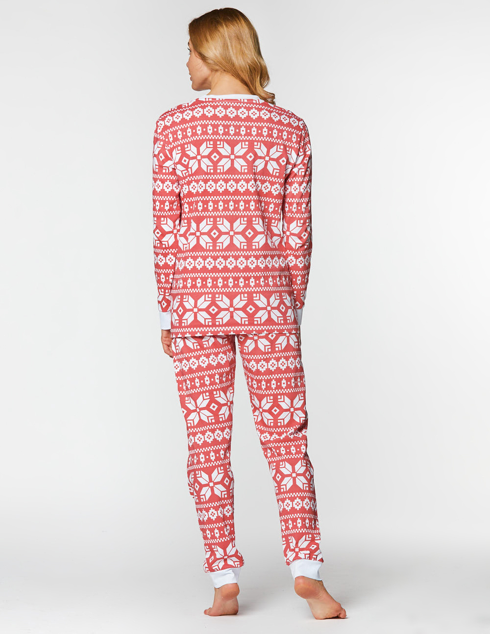 Женская пижама со снежинками - фото4