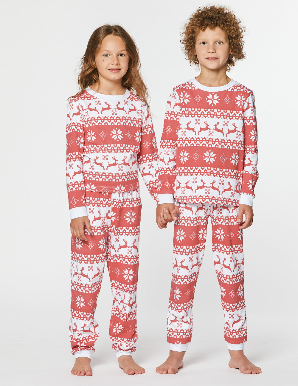 Детские парные пижамы с оленями - фото1