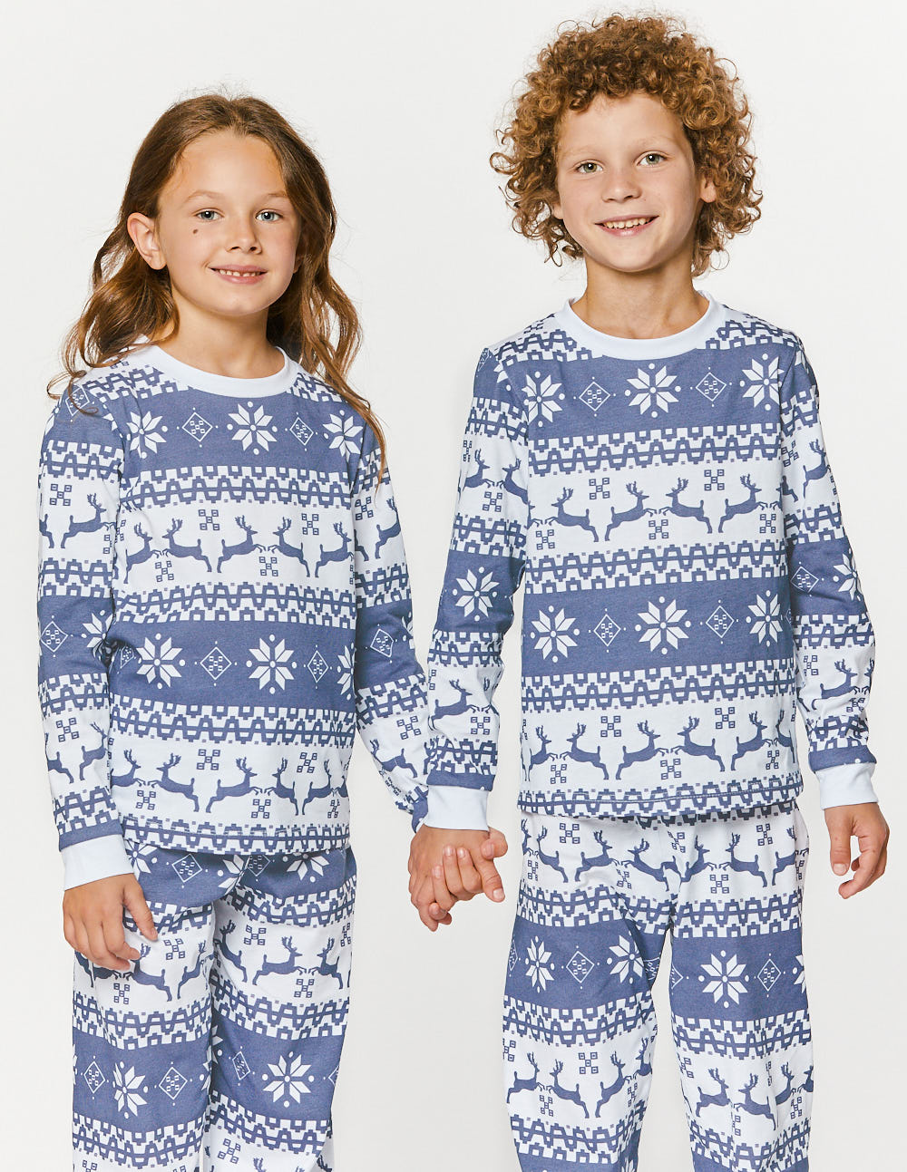 Детские парные пижамы с оленями - фото3