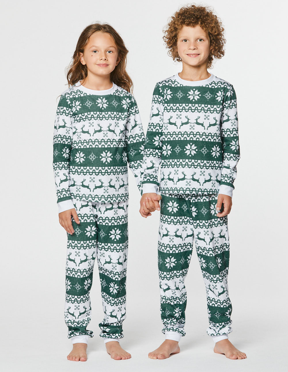 Детские парные пижамы с оленями - фото2