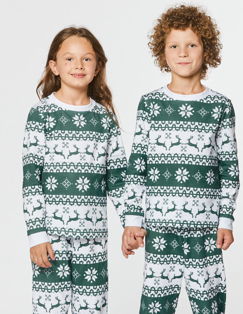 Детские парные пижамы с оленями - фото4