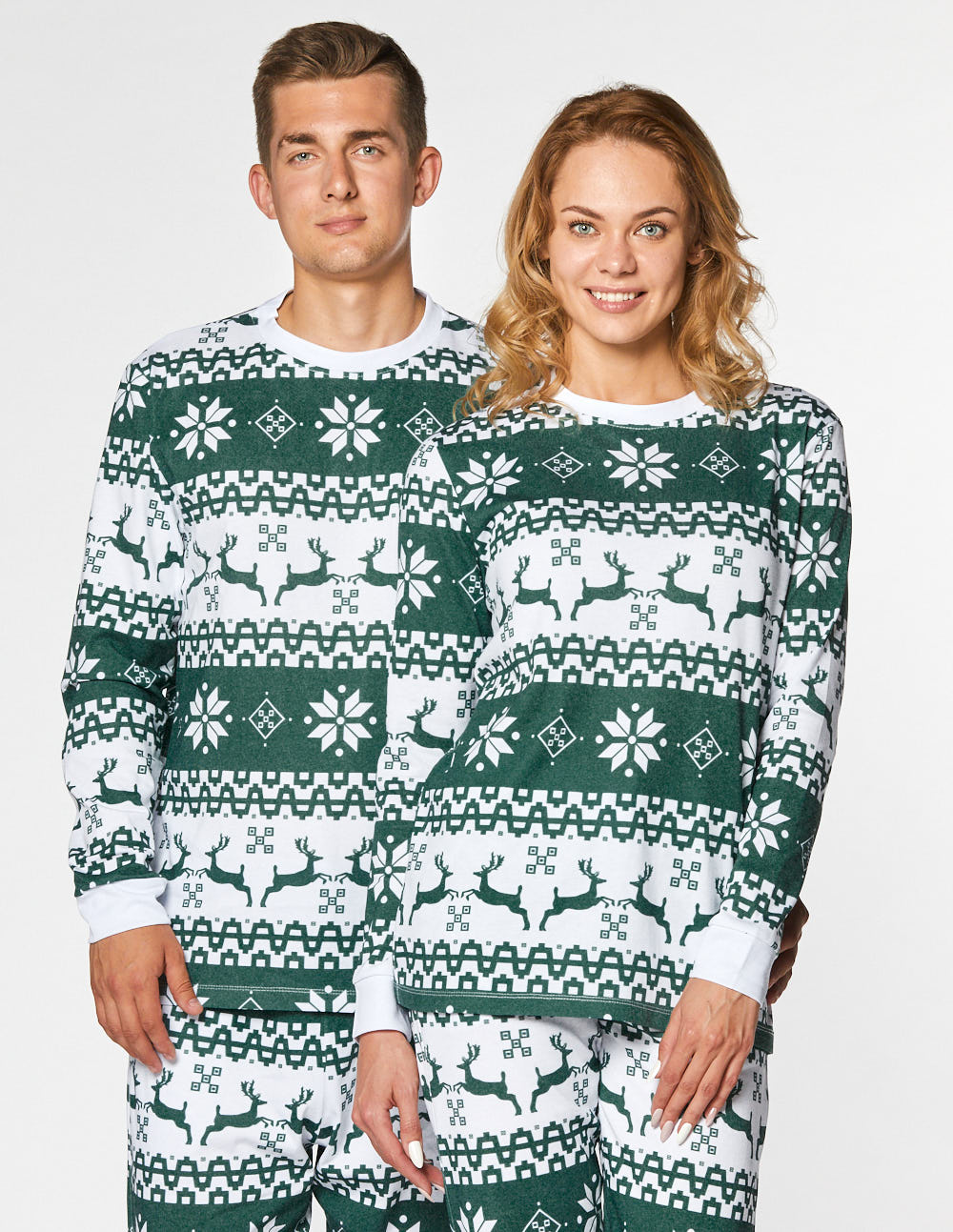 Мужская и женская пижамы с оленями - фото1