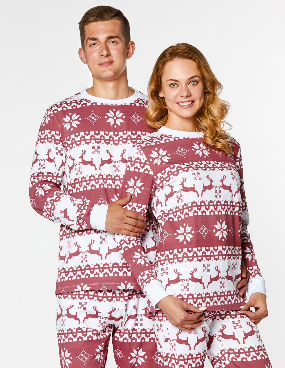 Мужская и женская пижамы с оленями - фото1