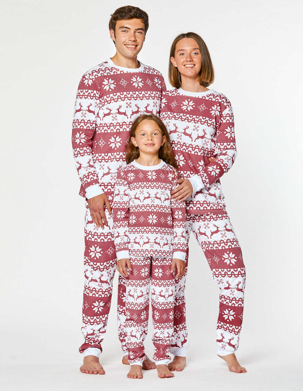 Пижамы с оленями для папы, мамы и ребёнка - фото2