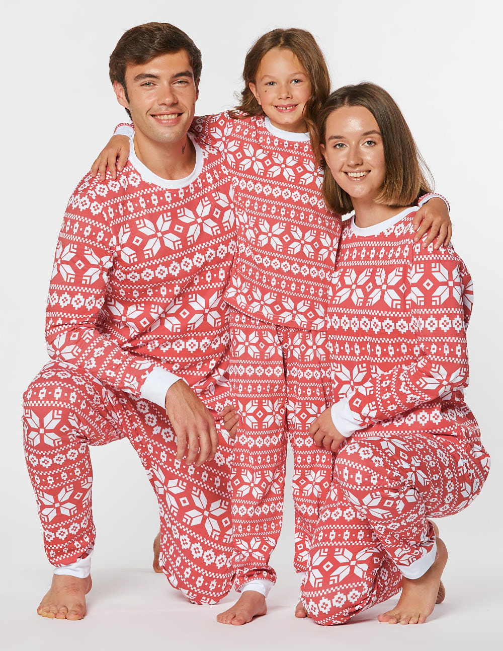 Пижамы со снежинками для папы, мамы и ребёнка - фото3