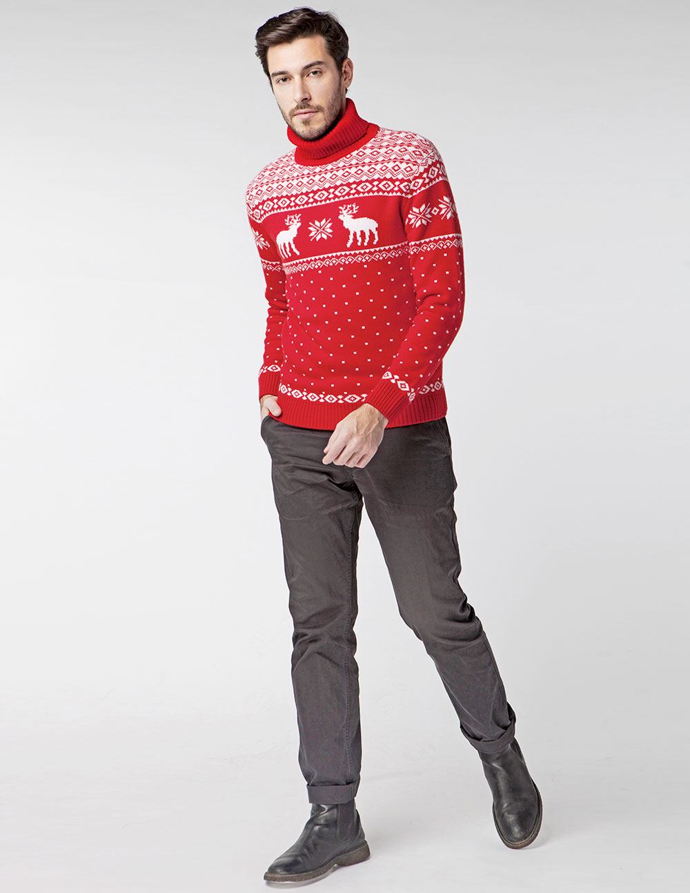 Мужской свитер с оленями c горлом - фото4